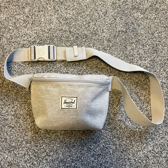 Herschel Supply Company Light Gray Belt Bag - Picture 3 of 8